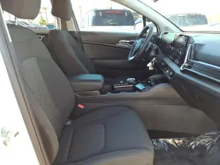 Kia Sportage Híbrido 2023 AWD LX SUV de 4 puertas