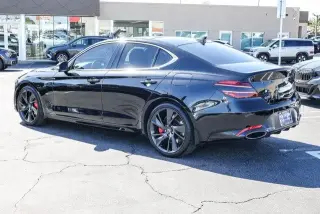 Genesis G70 2023 3.3T Standard 4dr Sedán