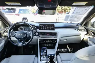 Genesis G70 2024 2.5T Standard 4dr Sedán