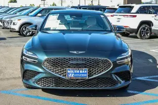 Genesis G70 2024 2.5T Standard 4dr Sedán