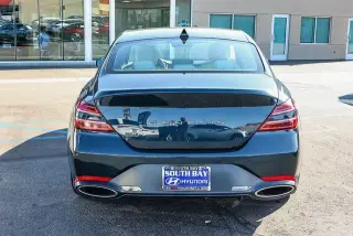 Genesis G70 2024 2.5T Standard 4dr Sedán