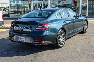 Genesis G70 2024 2.5T Standard 4dr Sedán