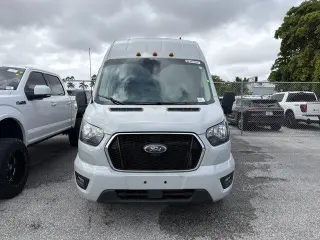 Ford Transit 2022 AWD 350 HD 3dr LWB High Roof DRW Extended Cargo Van w/11000 Lb. GVWR