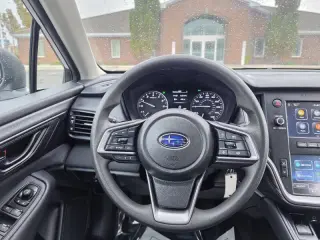 Subaru Outback 2025