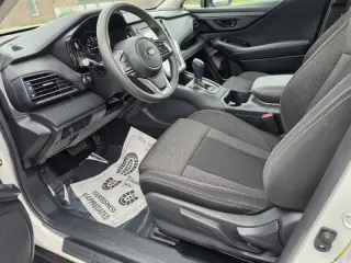 Subaru Outback 2025