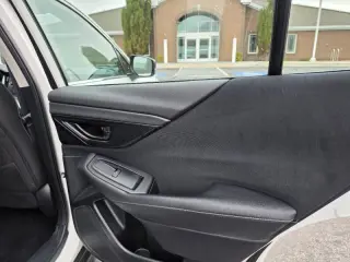 Subaru Outback 2025