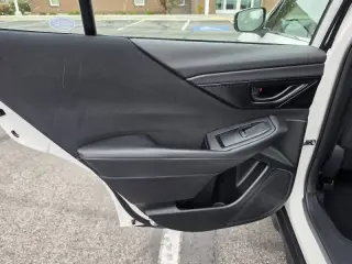 Subaru Outback 2025