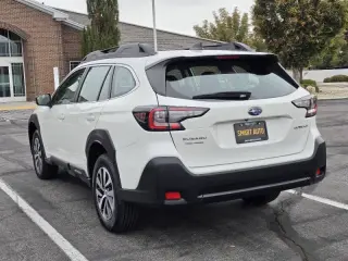 Subaru Outback 2025
