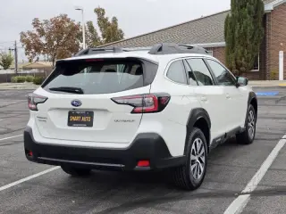 Subaru Outback 2025