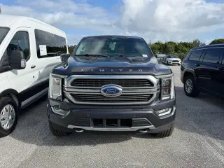 Ford F-150 2021 4x4 Limited 4dr SuperCrew 5.5 ft. SB