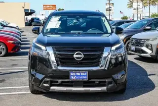 Nissan Pathfinder 2025 SL 4dr SUV