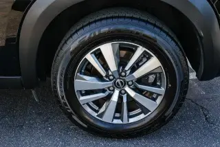 Nissan Pathfinder 2025 SL 4dr SUV