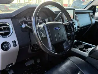 Ford F-250 Super Duty 2016 4x4 Lariat 4 puertas Crew Cab 6.8 pies SB Pickup