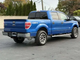 Ford F-150 2012 4x4 XLT 4puertas SuperCrew Styleside 5.5 ft. SB