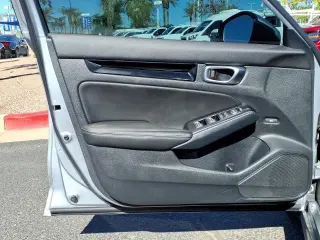 Honda Civic 2023 Touring 4dr Sedán