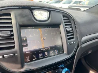 Chrysler 300 2015 AWD S 4dr Sedán