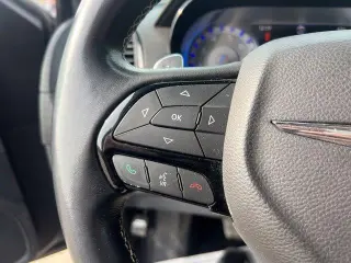 Chrysler 300 2015 AWD S 4dr Sedán