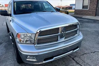 Ram 1500 2012 4x4 SLT 4dr Quad Cab 6.3 ft. SB Pickup