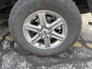 Ford F-150 2025 4x4 XLT 4dr SuperCrew 6.5 ft. SB