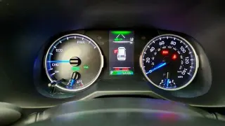 Toyota RAV4 Híbrido 2021 AWD XLE SUV de 4 puertas