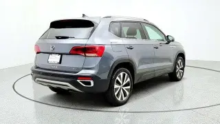 Volkswagen Taos 2022 AWD SE 4Motion 4dr SUV