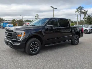 Ford F-150 2022 4x4 Lariat 4dr SuperCrew 5.5 ft. SB