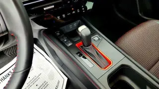 Nissan Kicks 2025 AWD SR 4dr Crossover