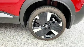 Nissan Kicks 2025 AWD SR 4dr Crossover