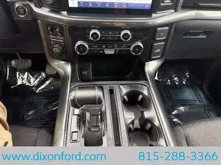 Ford F-150 2023 4x4 XLT 4 puertas SuperCrew 5.5 pies SB