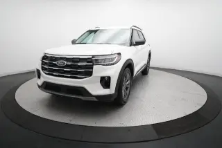 Ford Explorer 2025 AWD Active SUV de 4 puertas