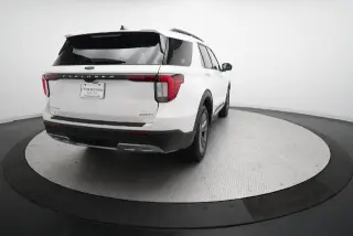 Ford Explorer 2025 AWD Active SUV de 4 puertas