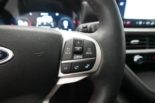 Ford Explorer 2025 AWD Active SUV de 4 puertas