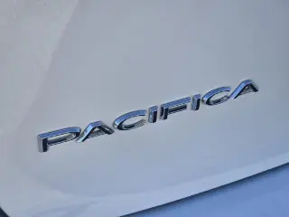 Chrysler Pacifica 2024 Touring L 4dr Mini-Van