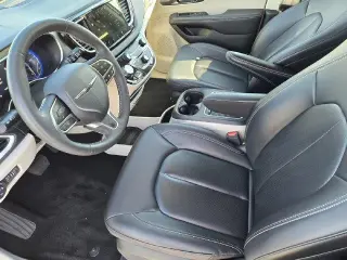 Chrysler Pacifica 2024 Touring L 4dr Mini-Van