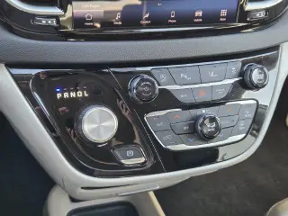 Chrysler Pacifica 2024 Touring L 4dr Mini-Van