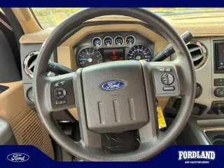 Ford F-250 Super Duty 2016 4x4 XLT 4 puertas Crew Cab Caja corta de 6.8 pies