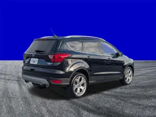 Ford Escape 2019 Titanium SUV de 4 puertas