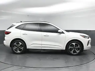 Ford Escape 2023 AWD ST-Line Select SUV 4 puertas