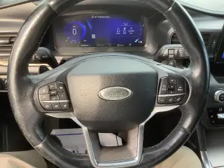 Ford Explorer 2020 AWD Platinum 4dr SUV