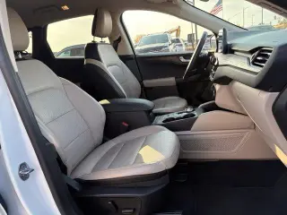 Ford Escape 2020 AWD Titanium SUV 4 puertas