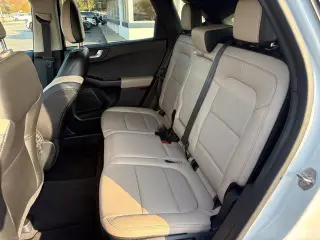 Ford Escape 2020 AWD Titanium SUV 4 puertas