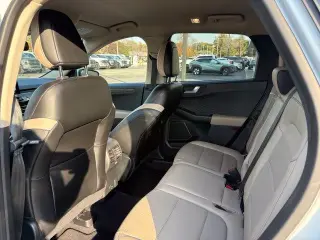 Ford Escape 2020 AWD Titanium SUV 4 puertas