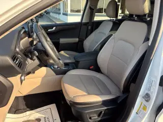 Ford Escape 2020 AWD Titanium SUV 4 puertas