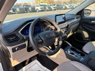 Ford Escape 2020 AWD Titanium SUV 4 puertas