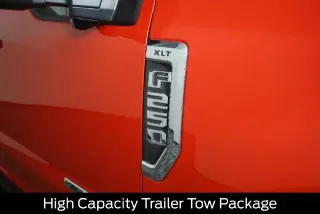 Ford F-250 Super Duty 2022 4x4 XLT Cabina de Tripulación 4 puertas 6.8 ft. SB Pickup