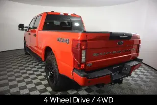 Ford F-250 Super Duty 2022 4x4 XLT Cabina de Tripulación 4 puertas 6.8 ft. SB Pickup