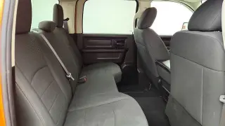 Ram 1500 Classic 2019 4x4 Tradesman 4dr Crew Cab 5.5 ft. SB Pickup