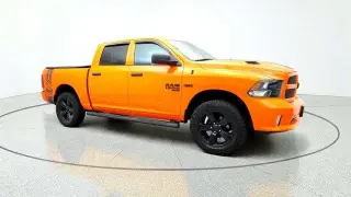 Ram 1500 Classic 2019 4x4 Tradesman 4dr Crew Cab 5.5 ft. SB Pickup