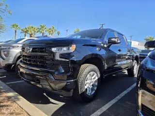 Chevrolet Silverado 1500 2026 4x4 RST 4dr Crew Cab 6.6 ft. SB