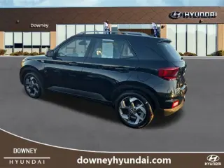 Hyundai VENUE 2025 SEL 4dr Crossover